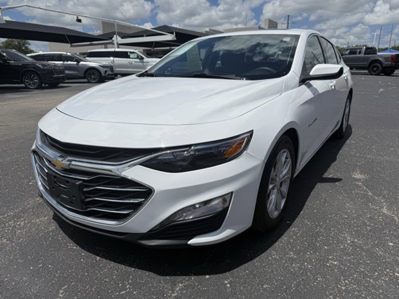 Used 2023 Chevrolet Malibu LT image 1