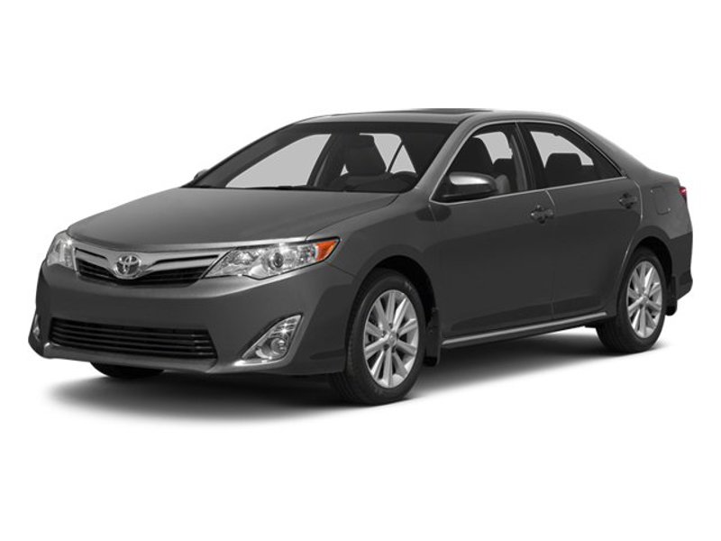 Used 2013 Toyota Camry XLE image 1