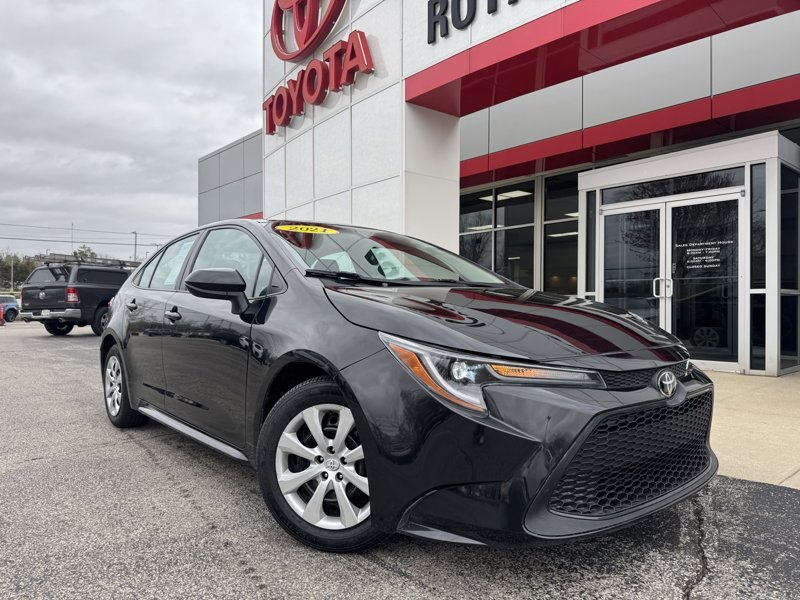 Used 2021 Toyota Corolla LE image 1
