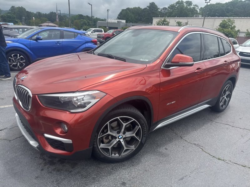 Used 2018 BMW X1 xDrive28i image 1