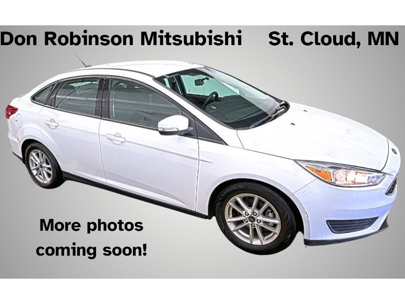 Used 2016 Ford Focus SE image 1