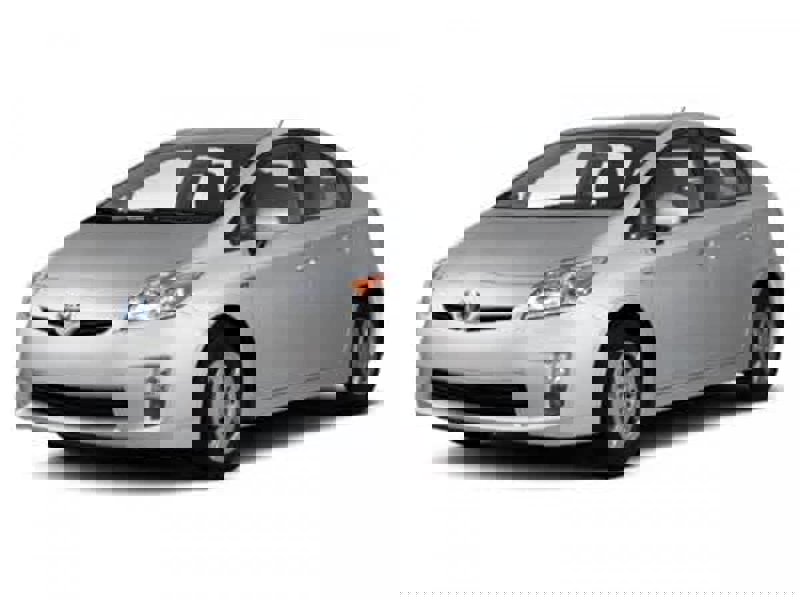 Used 2010 Toyota Prius Three image 1