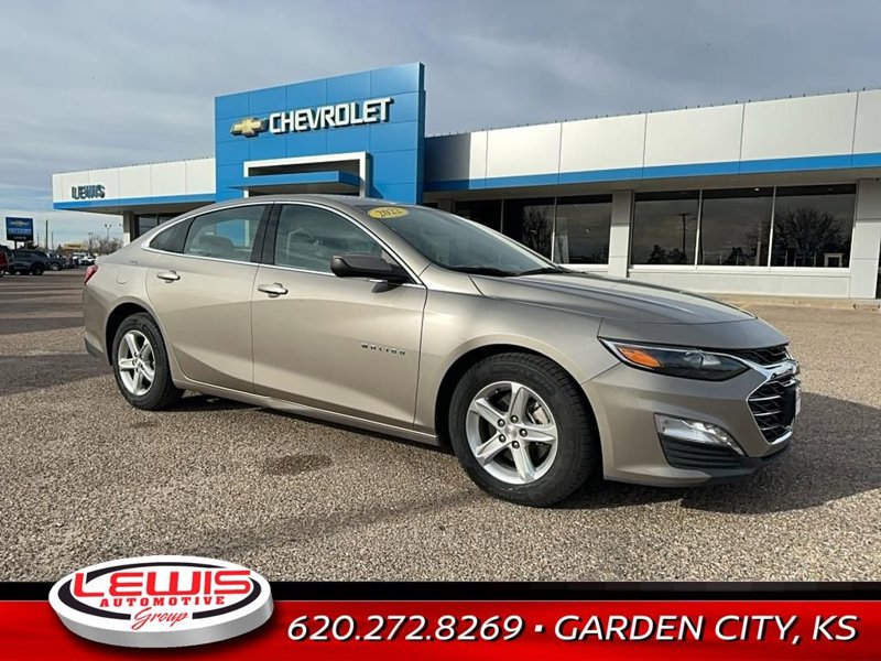 Certified 2022 Chevrolet Malibu LT image 1