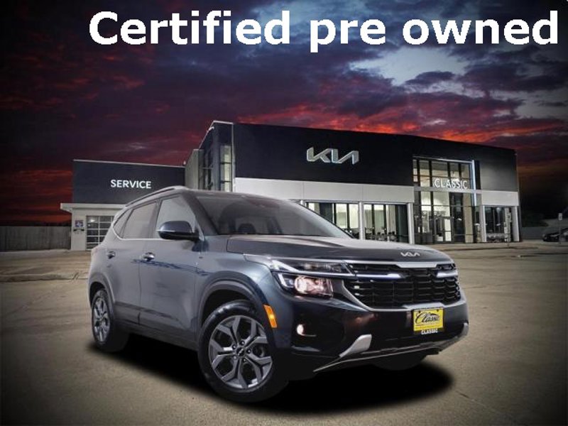 Certified 2024 Kia Seltos S image 1