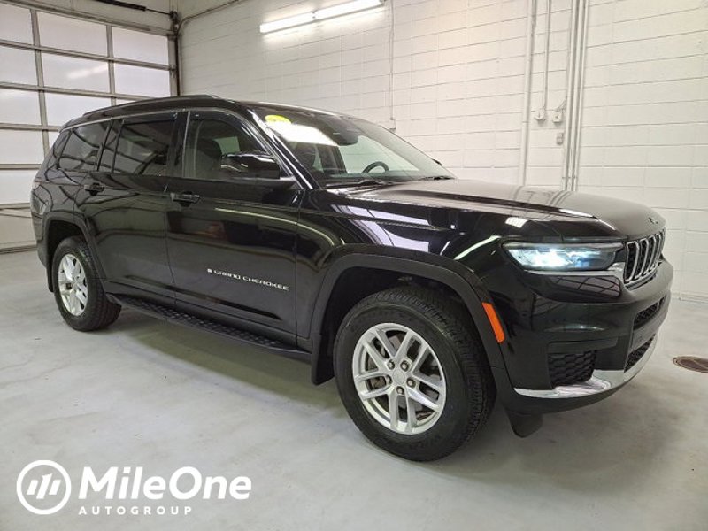 Certified 2022 Jeep Grand Cherokee L Laredo w/ Luxury Tech Group I image 1