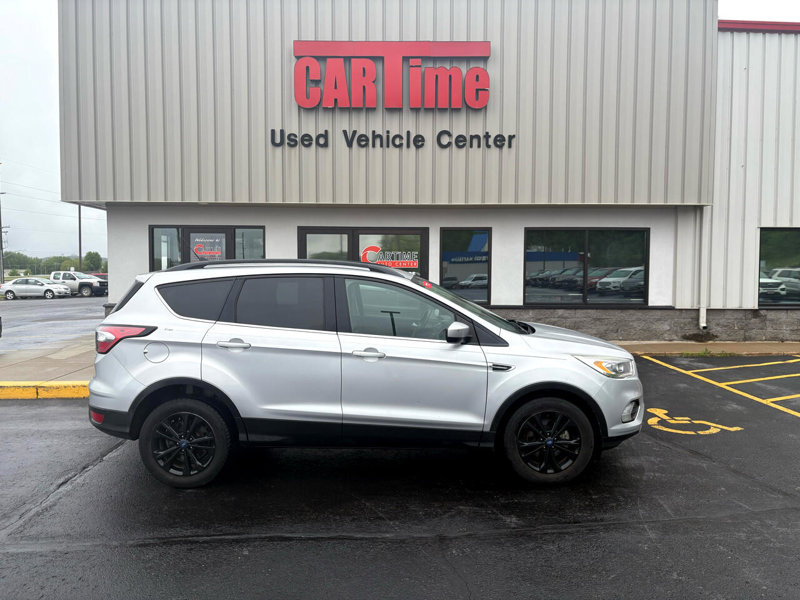 Used 2018 Ford Escape SEL image 1