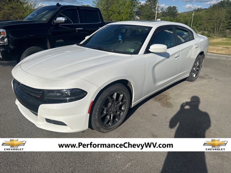 Used 2017 Dodge Charger SXT w/ Rallye Group image 1