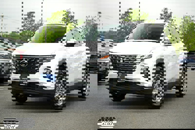 Certified 2022 Hyundai Tucson SEL image 1