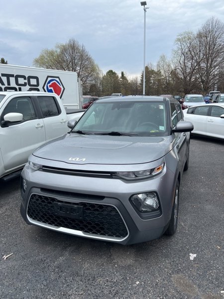 Certified 2022 Kia Soul LX w/ Technology Package image 1