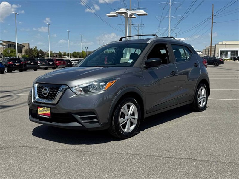 Used 2019 Nissan Kicks S w/ Exterior Package image 1