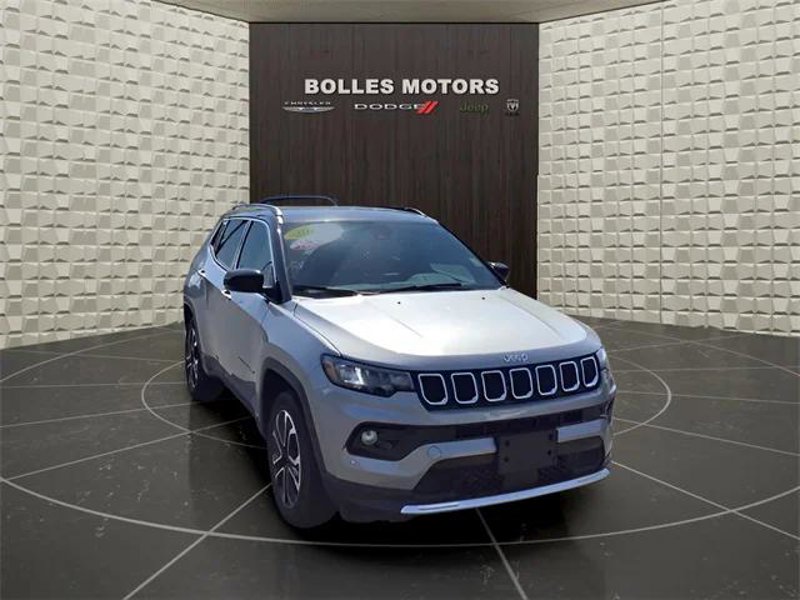 Certified 2023 Jeep Compass Limited image 1