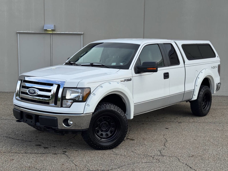 Used 2010 Ford F150 XLT image 1