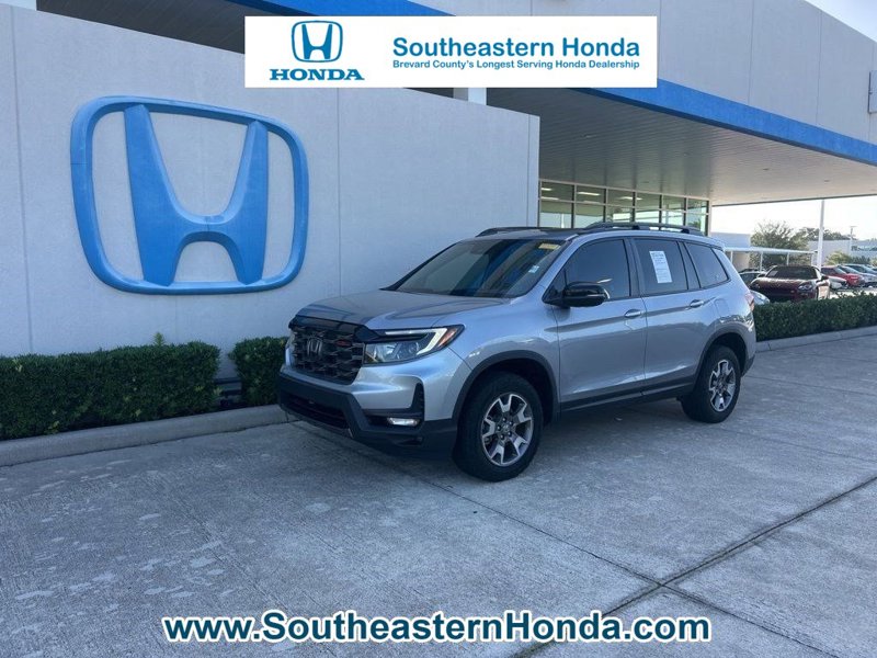 Certified 2022 Honda Passport TrailSport image 1