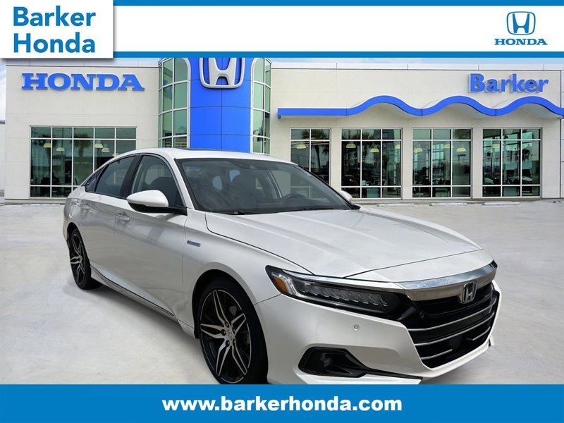 Certified 2022 Honda Accord Touring image 1