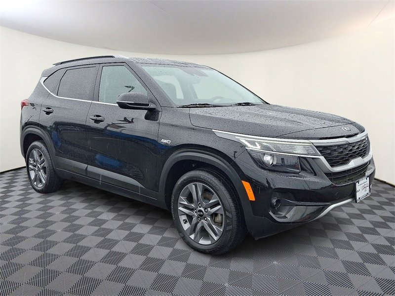 Certified 2021 Kia Seltos S image 1