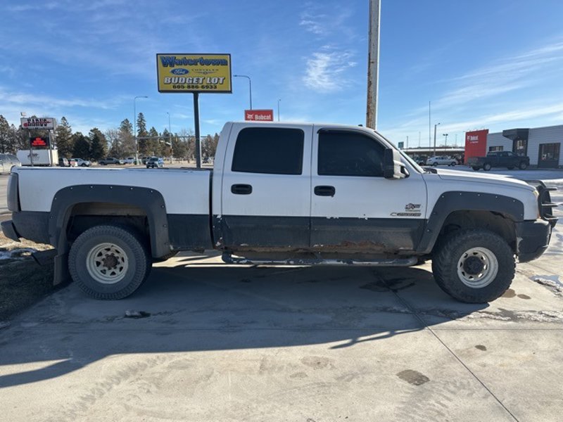Used 2005 Chevrolet Silverado 2500 LS w/ Heavy-Duty Power Package image 1