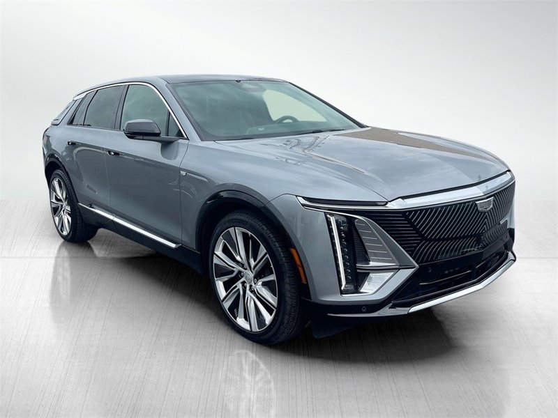 Certified 2024 Cadillac Lyriq Luxury image 1