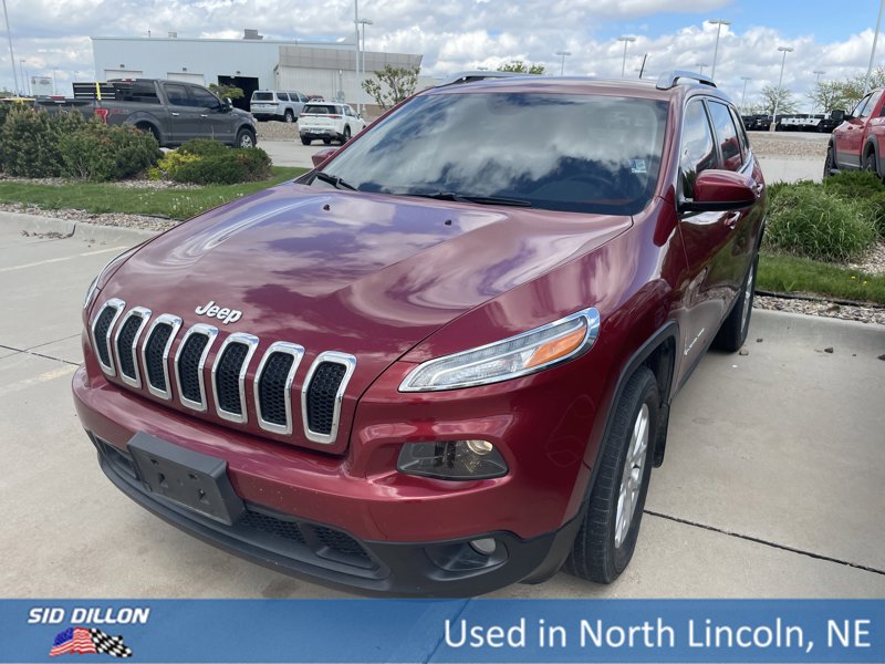 Used 2015 Jeep Cherokee Latitude w/ Cold Weather Group image 1