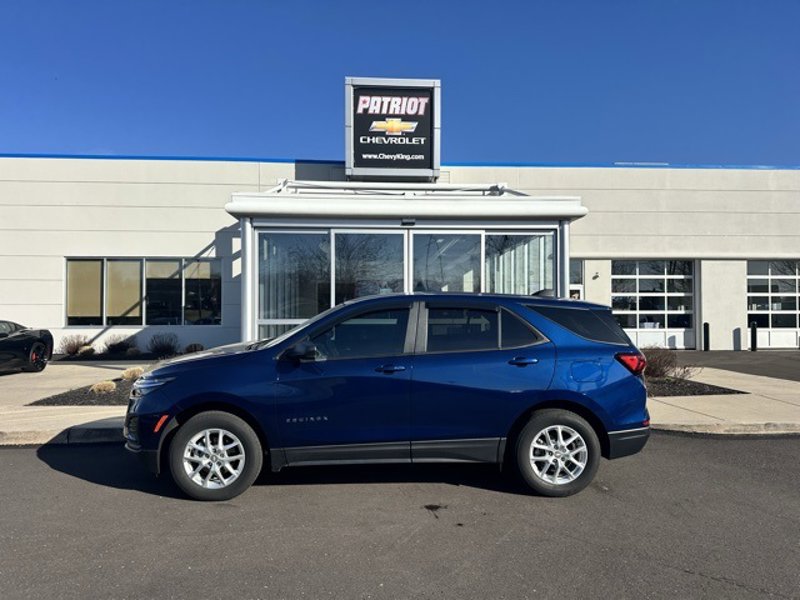 Certified 2023 Chevrolet Equinox LS w/ LS Convenience Package image 1