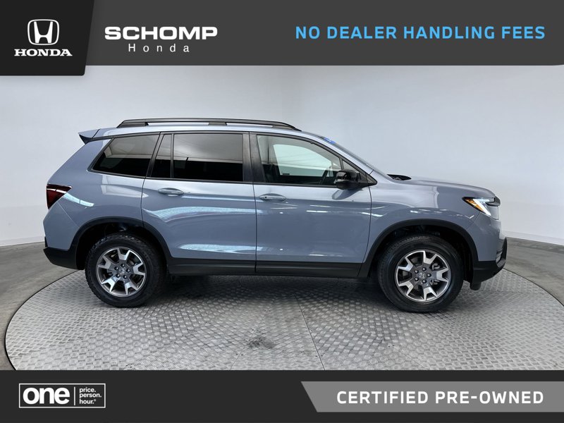 Certified 2022 Honda Passport TrailSport image 1