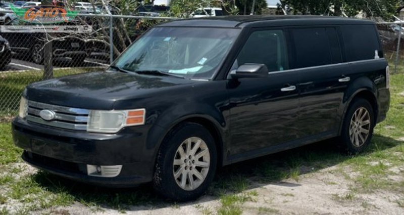 Used 2011 Ford Flex SEL image 1