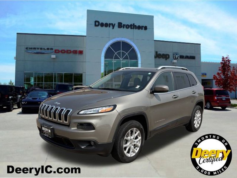 Certified 2017 Jeep Cherokee Latitude w/ Safety/Convenience Group image 1