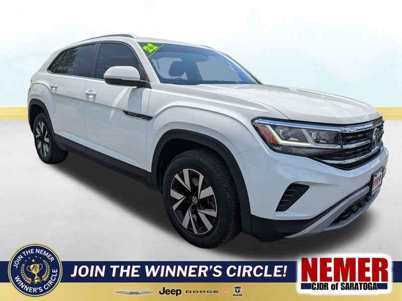 Used 2022 Volkswagen Atlas Cross Sport SE image 1