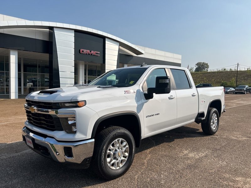 Certified 2024 Chevrolet Silverado 2500 LT image 1