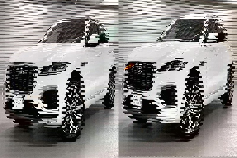 Used 2025 Jaguar F-PACE R-Dynamic S image 1