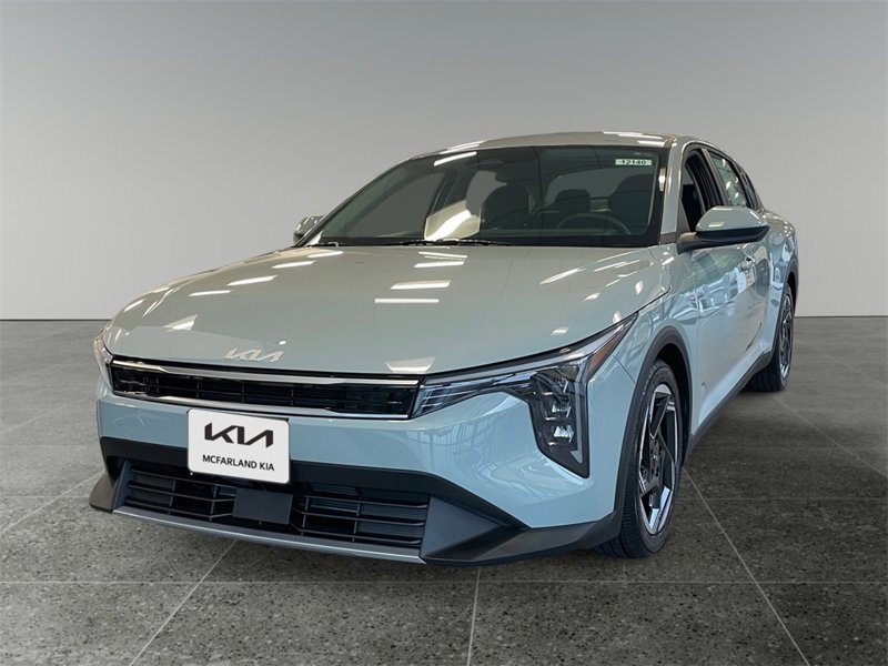 New 2025 Kia K4 EX image 1