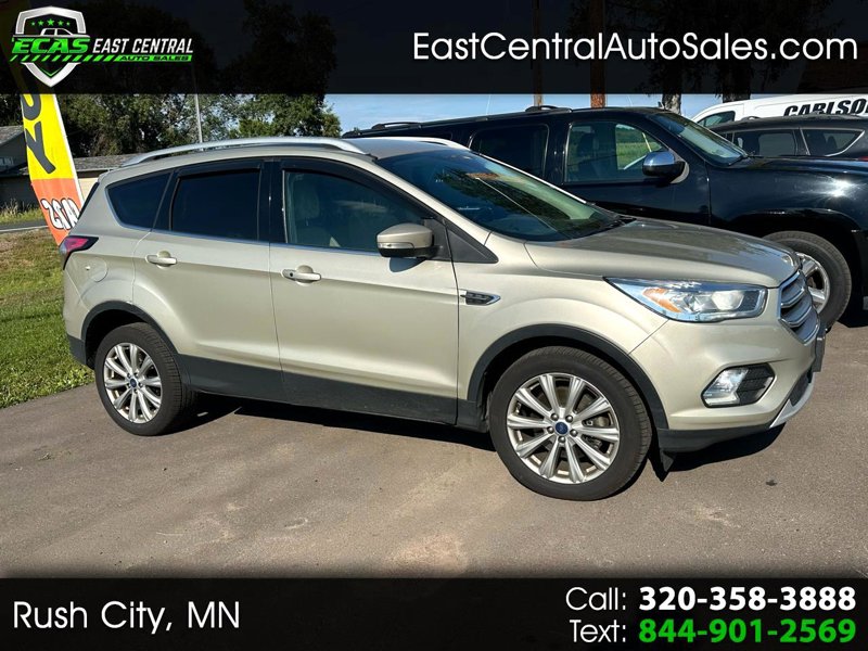 Used 2017 Ford Escape Titanium image 1