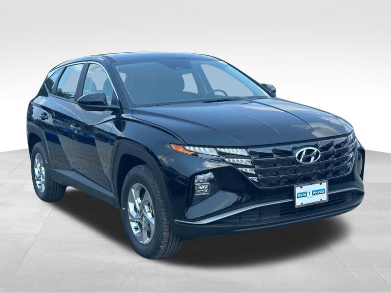 Certified 2024 Hyundai Tucson SE image 1