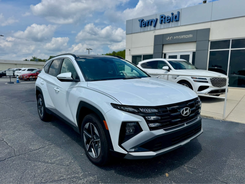 Certified 2025 Hyundai Tucson SEL image 1