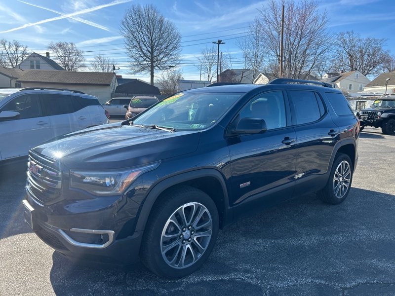 Used 2017 GMC Acadia SLT image 1