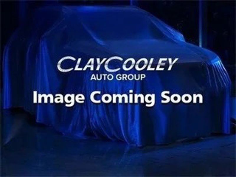 Used 2023 Chrysler Voyager LX image 1