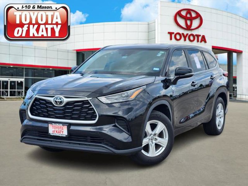 Certified 2023 Toyota Highlander L image 1