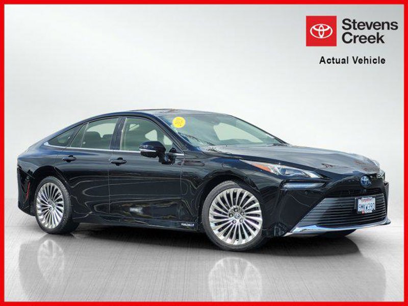 Used 2021 Toyota Mirai image 1