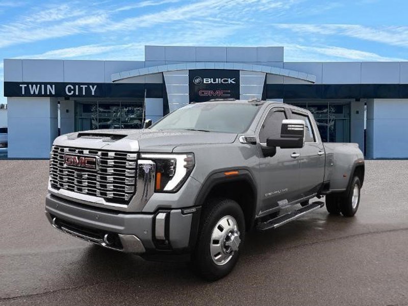 Certified 2024 GMC Sierra 3500 Denali w/ Denali Reserve Package image 1