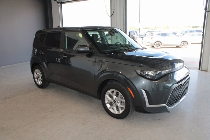 Certified 2024 Kia Soul LX w/ Option Group 015 image 1