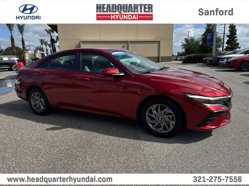 Certified 2024 Hyundai Elantra SEL image 1