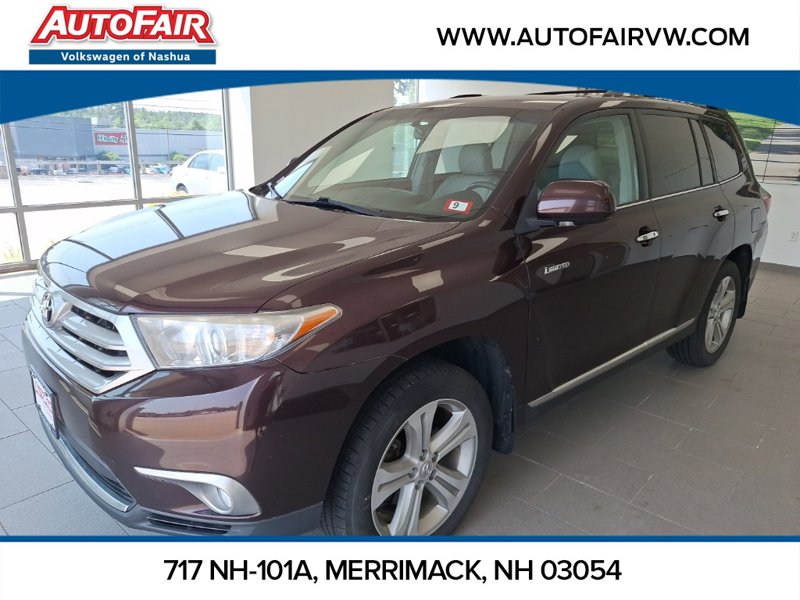 Used 2013 Toyota Highlander Limited image 1