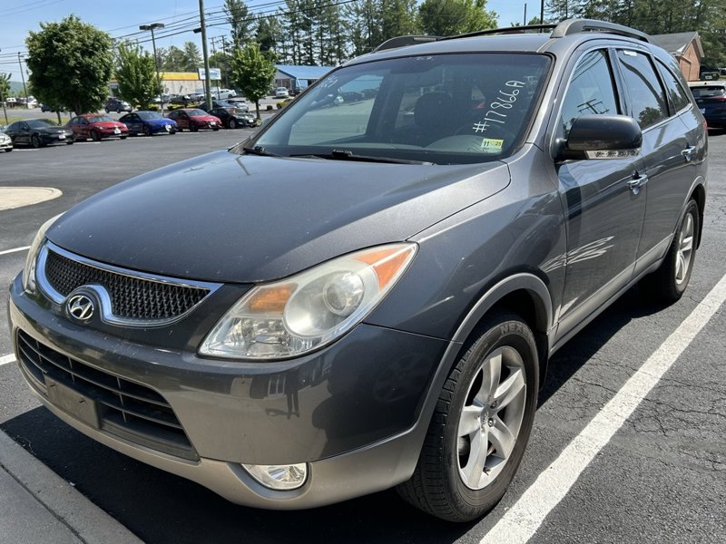 Used 2010 Hyundai Veracruz Limited image 1
