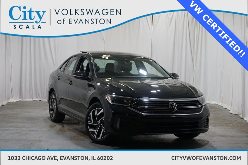 Certified 2024 Volkswagen Jetta SEL image 1