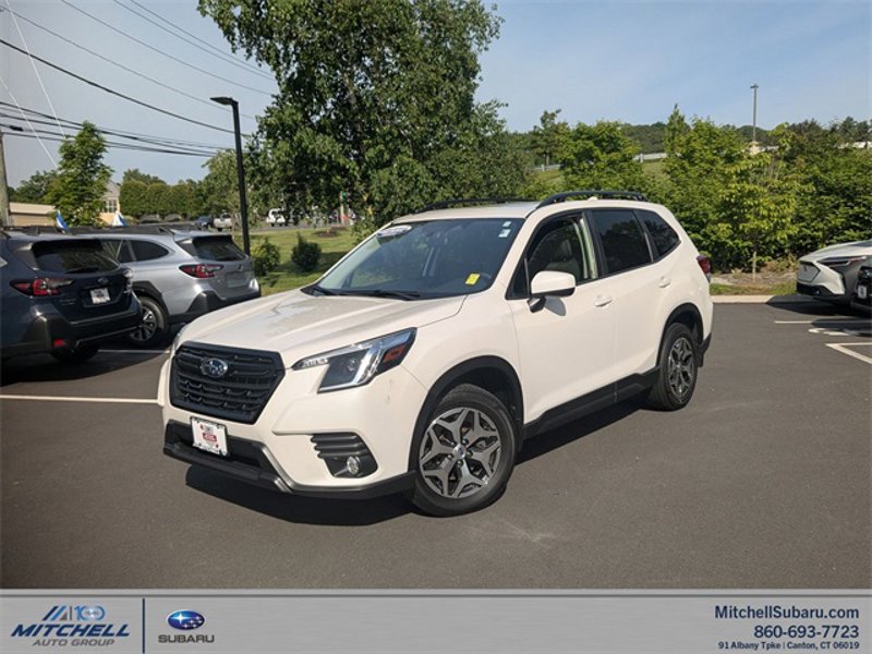 Certified 2022 Subaru Forester Premium image 1