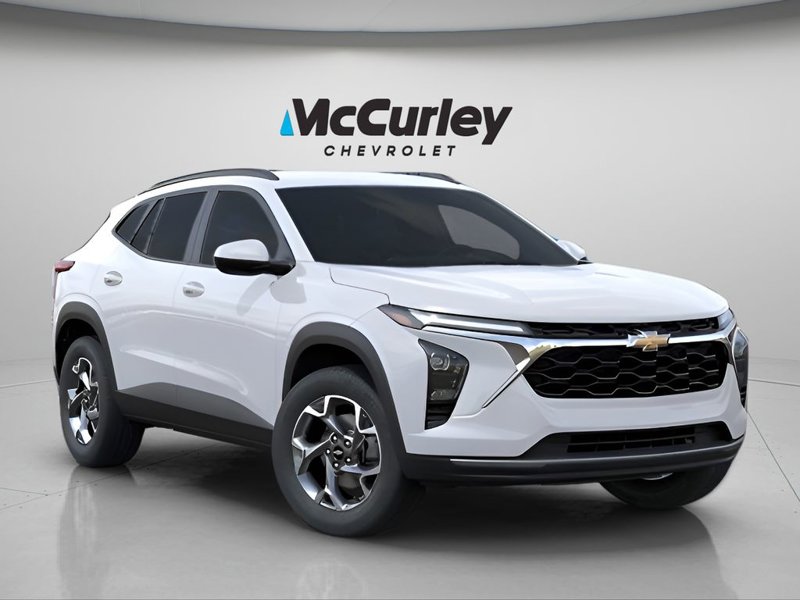 New 2025 Chevrolet Trax LT w/ Driver Confidence Package image 1