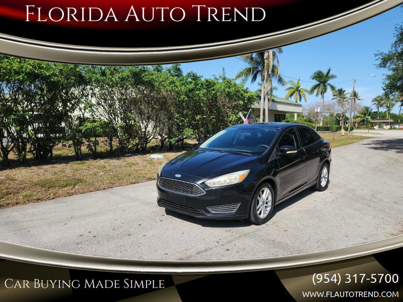 Used 2015 Ford Focus SE image 1