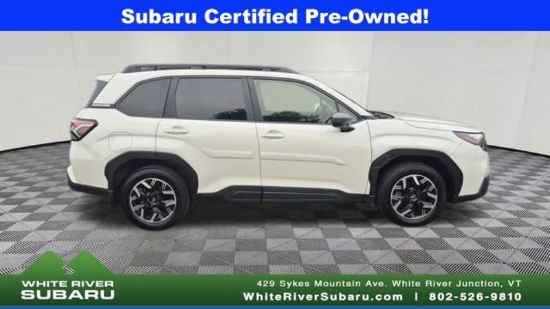 Certified 2025 Subaru Forester Premium image 1