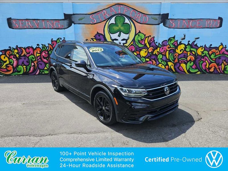 Certified 2022 Volkswagen Tiguan SE R-Line image 1
