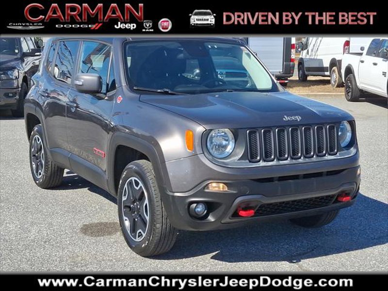 Certified 2016 Jeep Renegade Trailhawk image 1