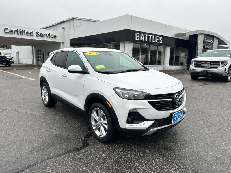 Certified 2022 Buick Encore GX Preferred w/ Cold Weather Comfort Package image 1